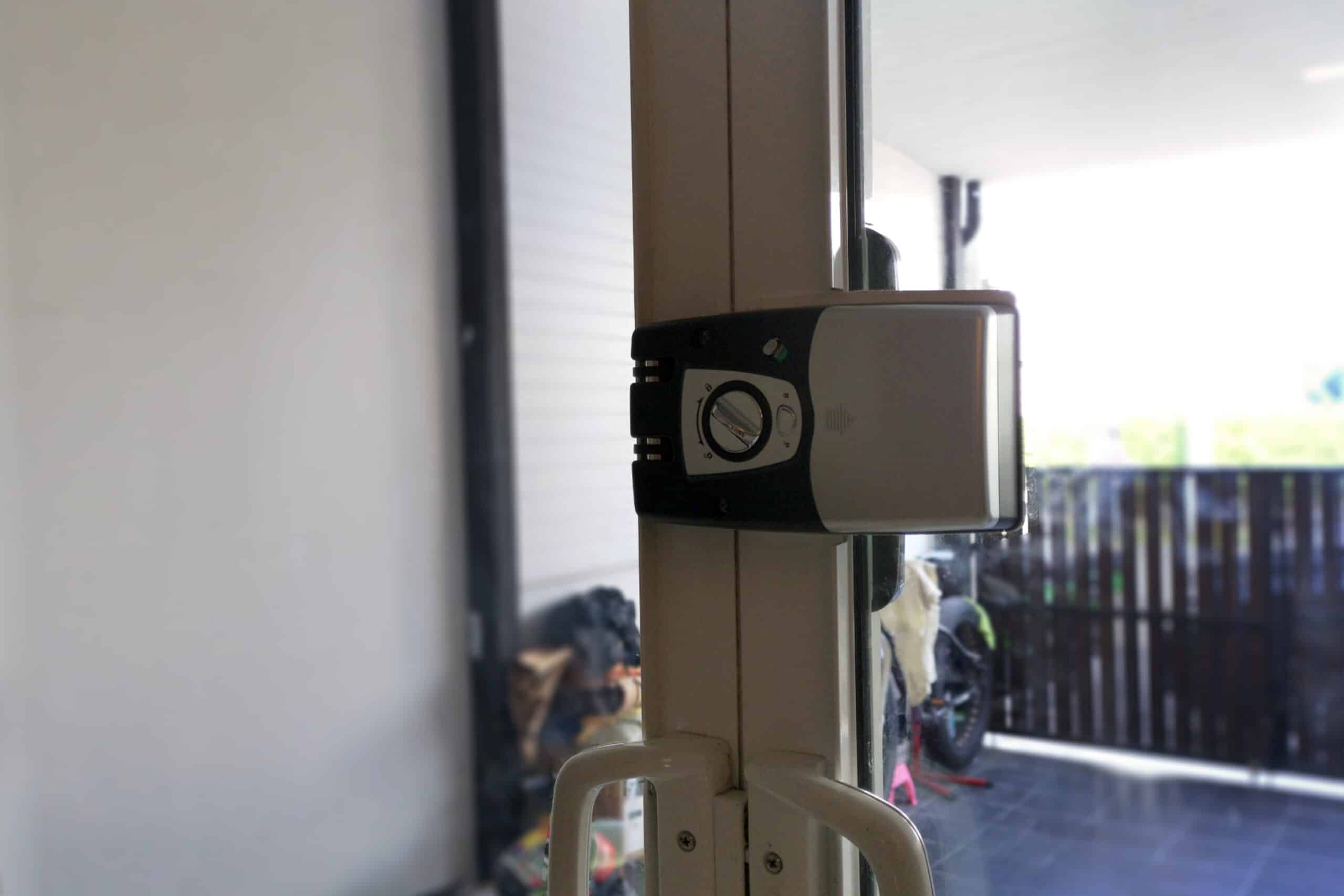 Digital Door Lock ยี่ห้อไหนดี