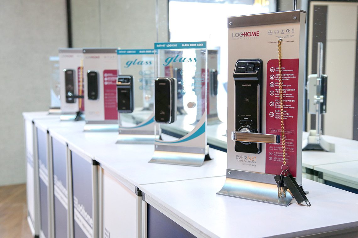 Digital Door Lock ยี่ห้อไหนดี