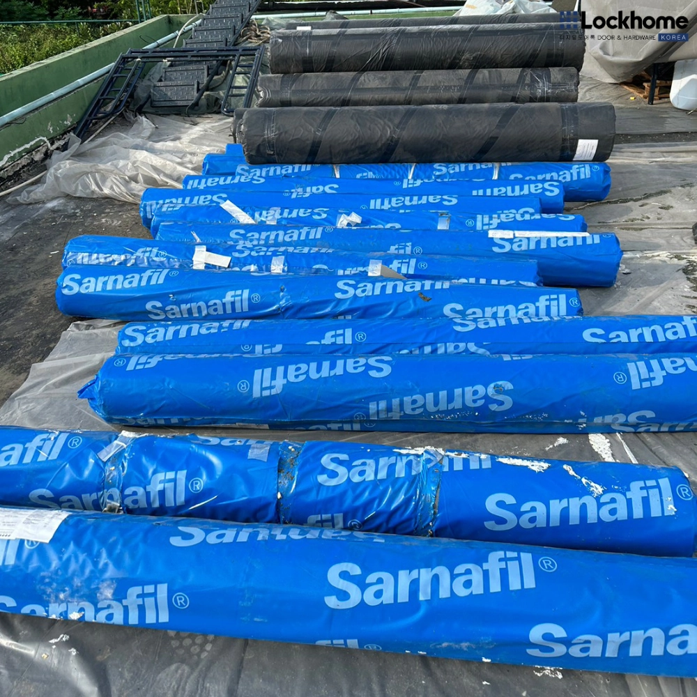 ทำไมดาดฟ้าคอนกรีตถึงต้องใช้ Sarnafil TG 66 ?