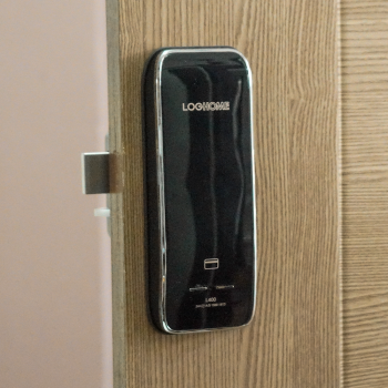 กลอนประตูดิจิตอล Inspire N25 รุ่นแอพพลิเคชั่น